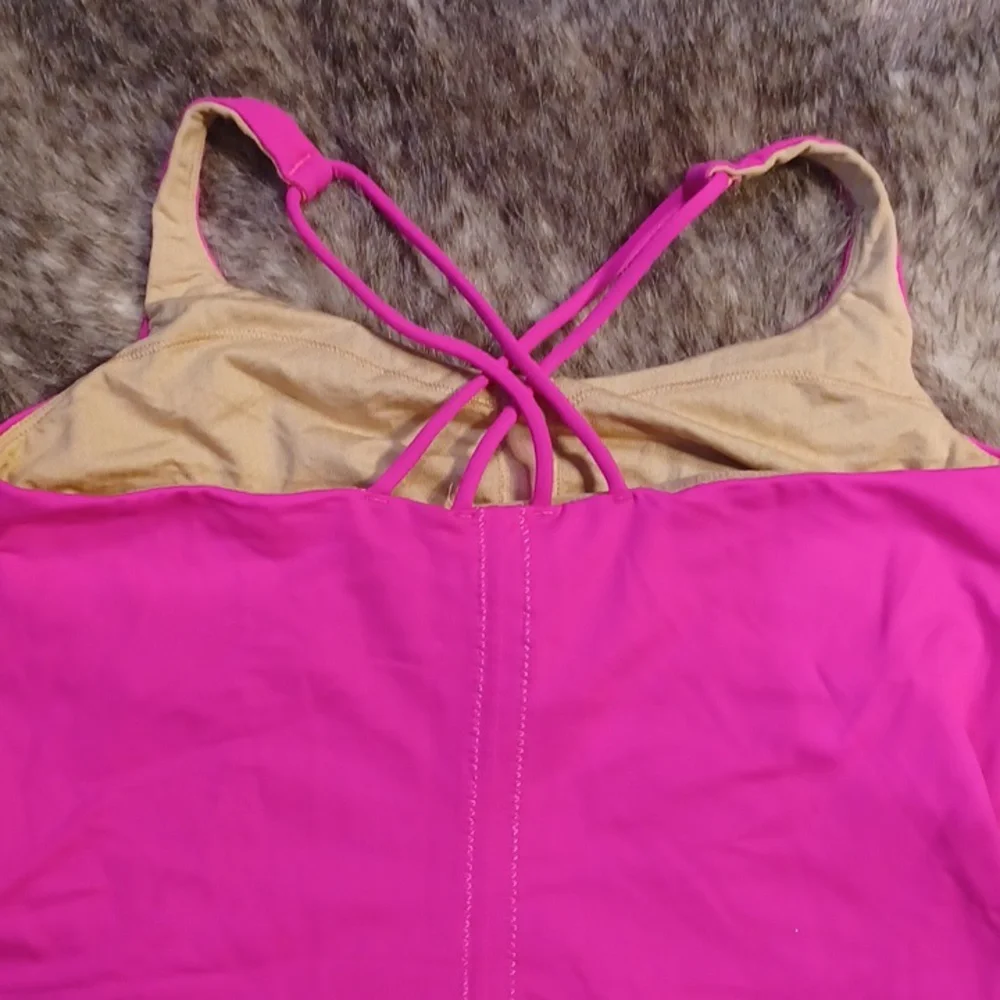 Lululemon top - Picture 3 of 12
